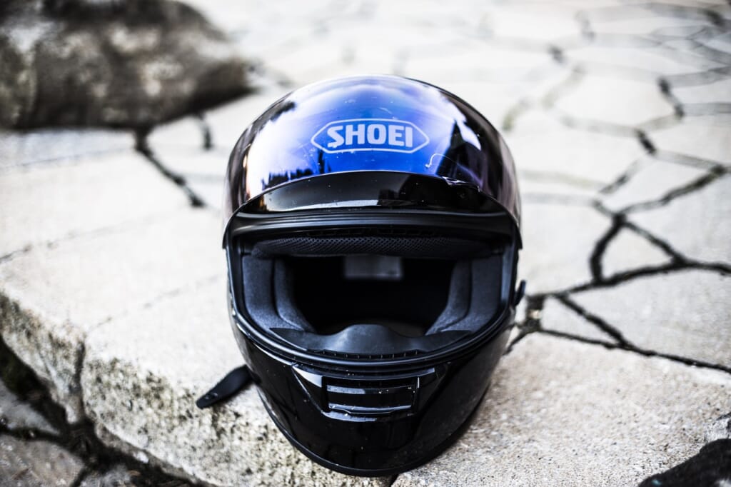 ヘルメットの消臭グッズおすすめ9選 スプレータイプや内装の洗い方